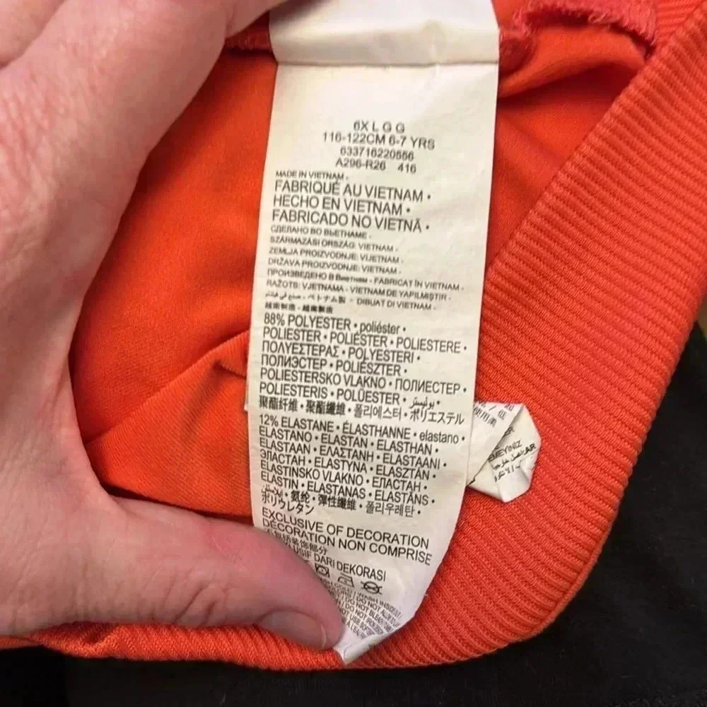 Nike tangerine colored girl’s sweatshirt size 6X